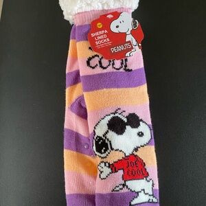 Peanuts Joe cool Snoopy Sherpa Lined Sock